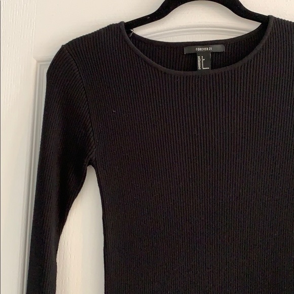 Black Ribbed MIDI Dress - Picture 2 of 4